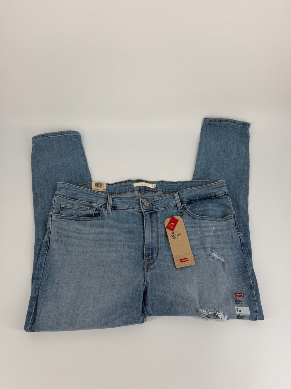 Levi’s 711 Skinny Ankle Jeans Women 18 W34 Distressed Stretch New